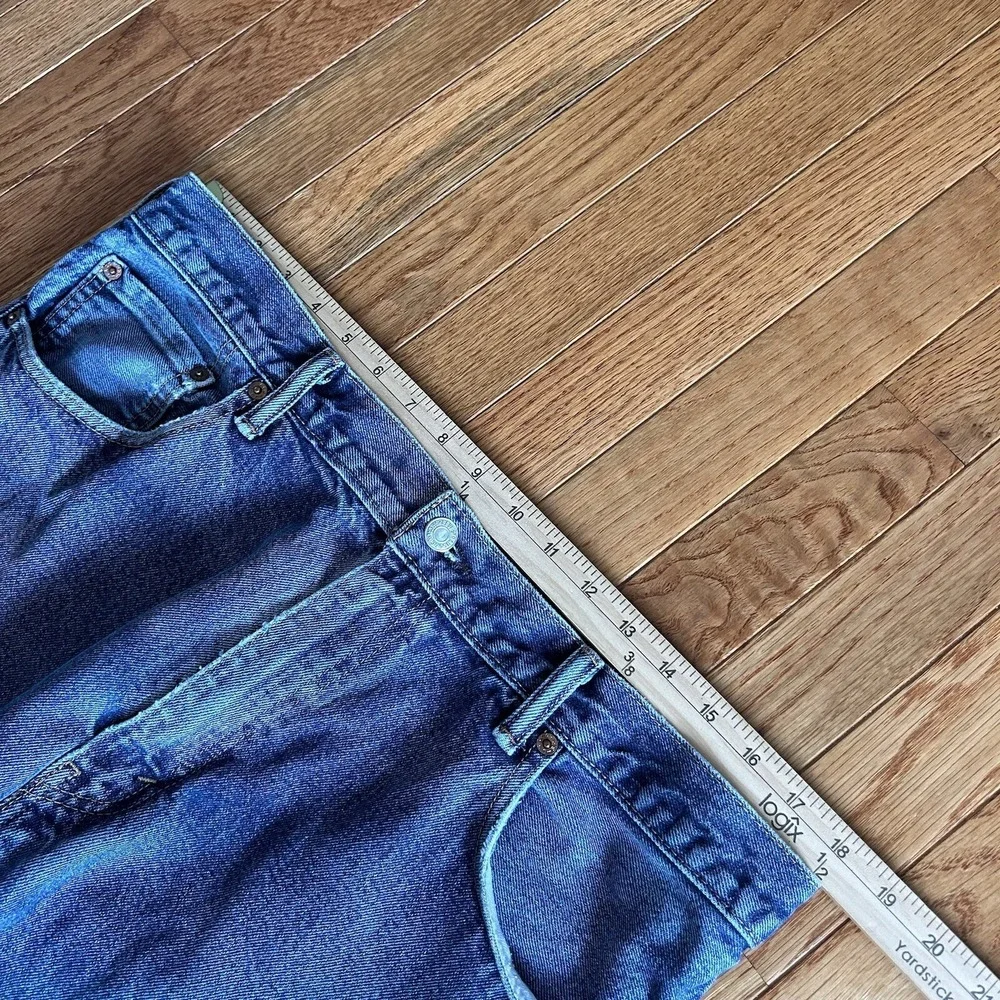 Levis levi 517